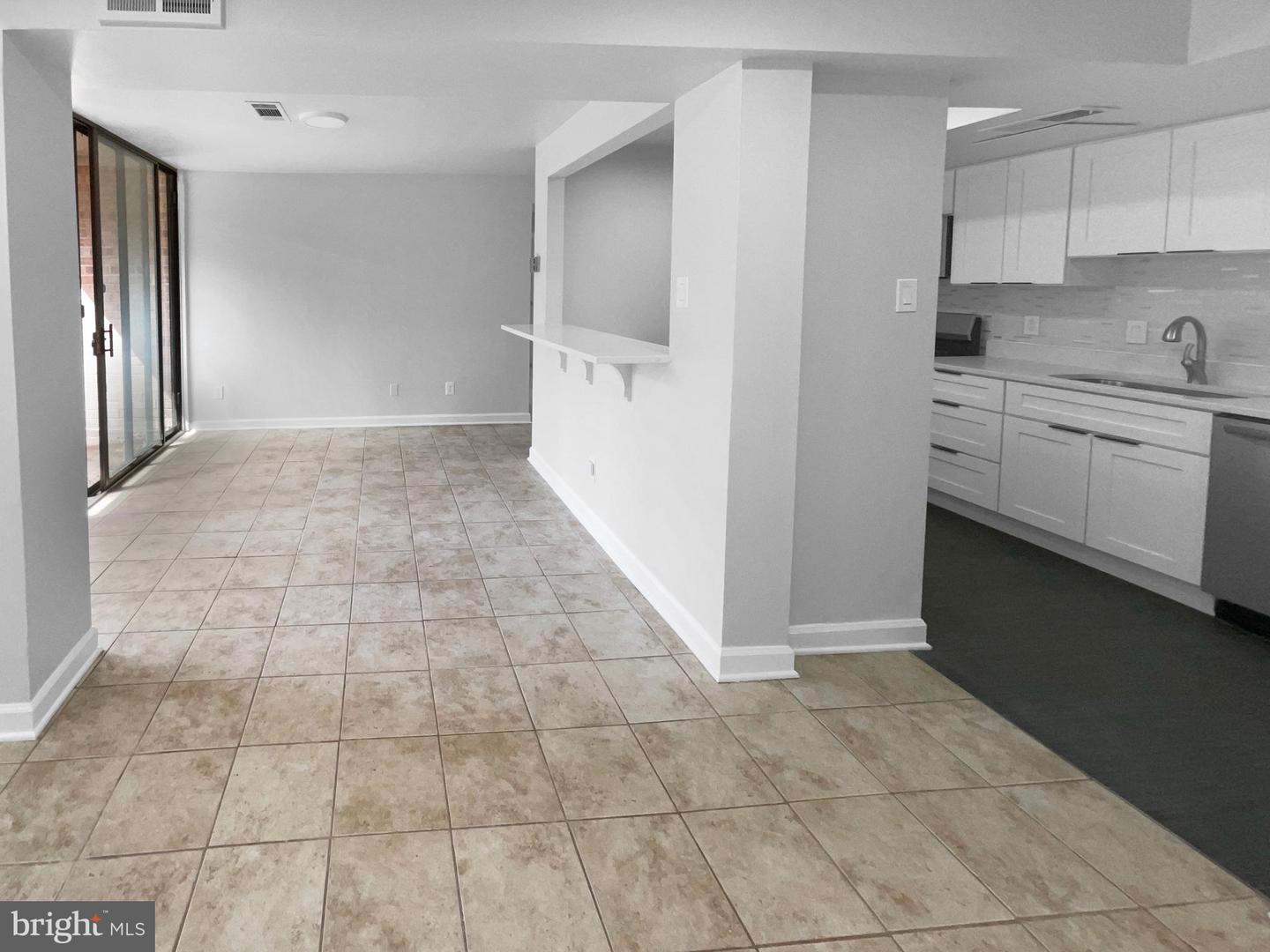 519 N ARMISTEAD ST #T1, ALEXANDRIA, Virginia 22312, 2 Bedrooms Bedrooms, ,1 BathroomBathrooms,Residential,For sale,519 N ARMISTEAD ST #T1,VAAX2050490 MLS # VAAX2050490