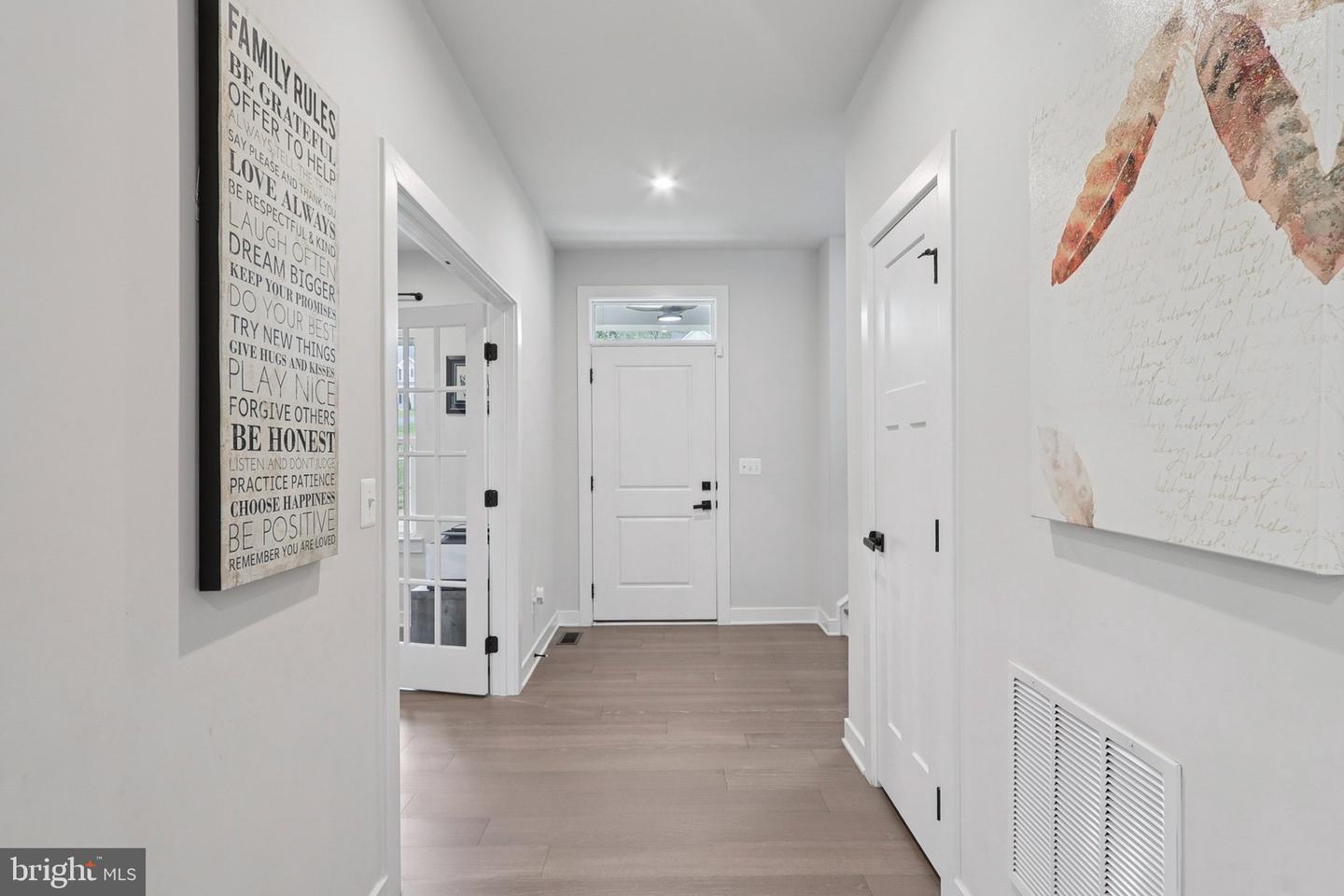 1 GRANVILLE DR, FREDERICKSBURG, Virginia 22405, 4 Bedrooms Bedrooms, ,3 BathroomsBathrooms,Residential,For sale,1 GRANVILLE DR,VAST2043274 MLS # VAST2043274