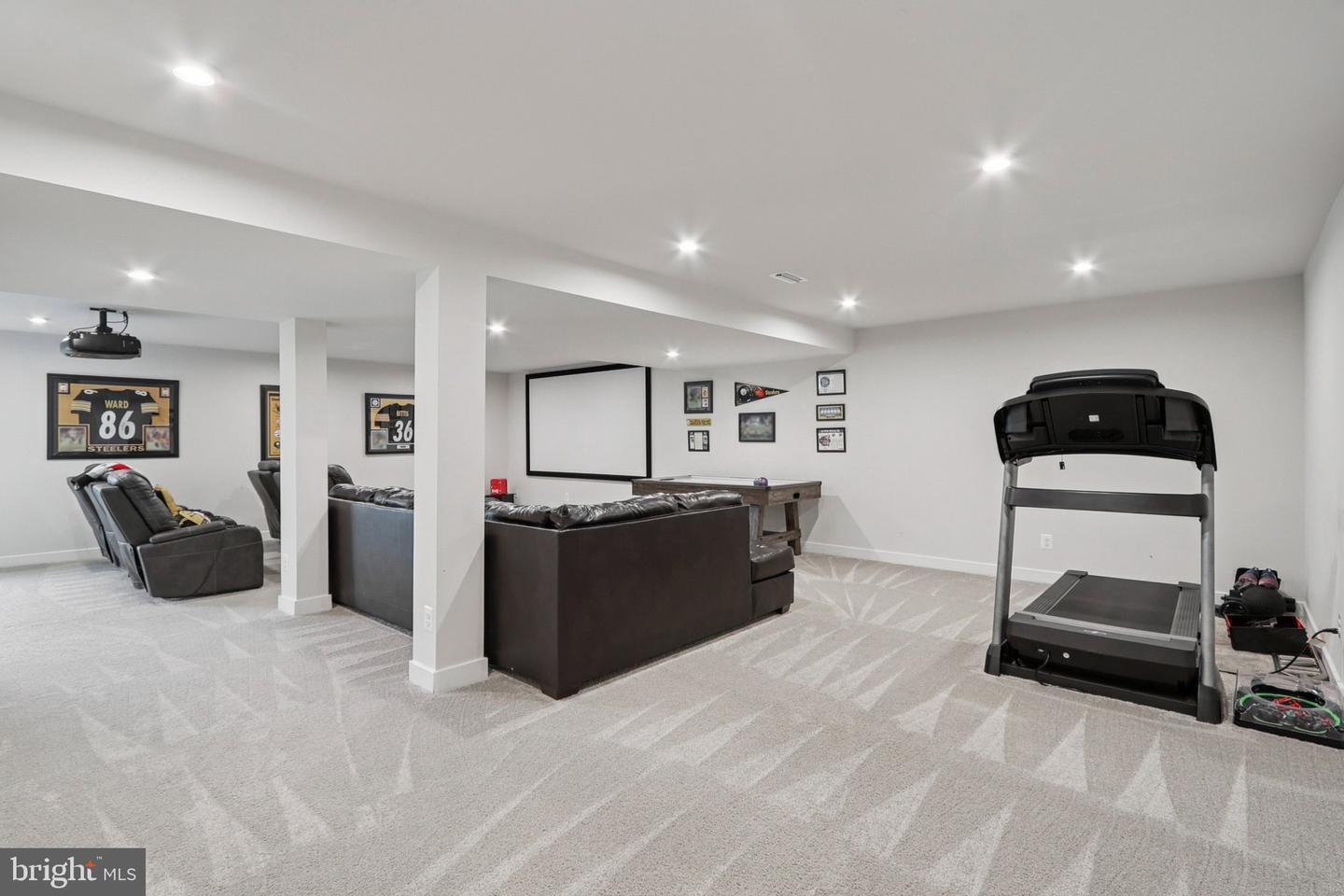 1 GRANVILLE DR, FREDERICKSBURG, Virginia 22405, 4 Bedrooms Bedrooms, ,3 BathroomsBathrooms,Residential,For sale,1 GRANVILLE DR,VAST2043274 MLS # VAST2043274