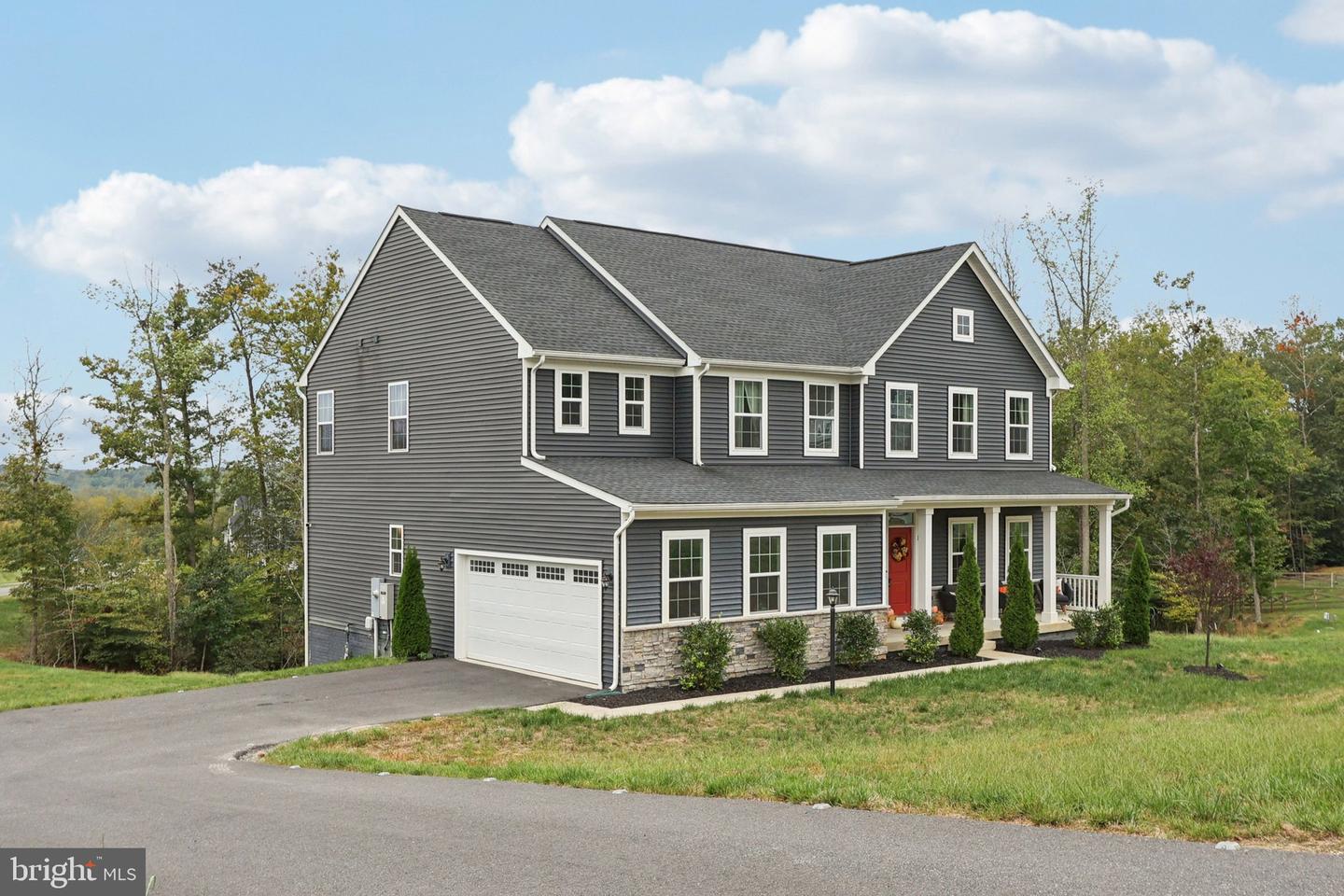 1 GRANVILLE DR, FREDERICKSBURG, Virginia 22405, 4 Bedrooms Bedrooms, ,3 BathroomsBathrooms,Residential,For sale,1 GRANVILLE DR,VAST2043274 MLS # VAST2043274