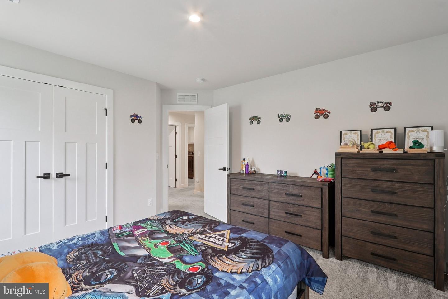 1 GRANVILLE DR, FREDERICKSBURG, Virginia 22405, 4 Bedrooms Bedrooms, ,3 BathroomsBathrooms,Residential,For sale,1 GRANVILLE DR,VAST2043274 MLS # VAST2043274