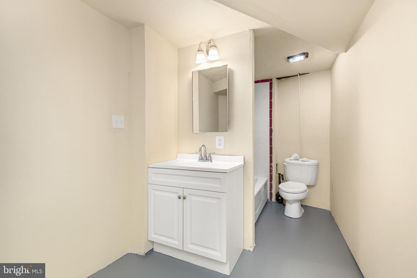 315 STRATFORD CIR, LOCUST GROVE, Virginia 22508, 3 Bedrooms Bedrooms, ,2 BathroomsBathrooms,Residential,For sale,315 STRATFORD CIR,VAOR2012482 MLS # VAOR2012482