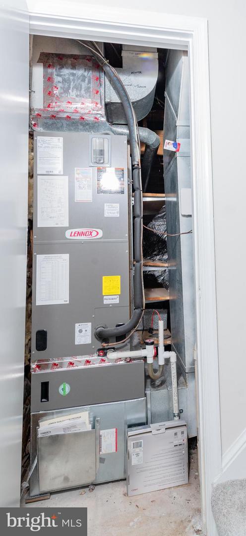 14079 RED RIVER DR, CENTREVILLE, Virginia 20121, 3 Bedrooms Bedrooms, ,2 BathroomsBathrooms,Residential,For sale,14079 RED RIVER DR,VAFX2273164 MLS # VAFX2273164 14079 RED RIVER DR, CENTREVILLE, Virginia 20121, 3 Bedrooms Bedrooms, ,2 BathroomsBathrooms,Residential,For sale,14079 RED RIVER DR,VAFX2273164 MLS # VAFX2273164