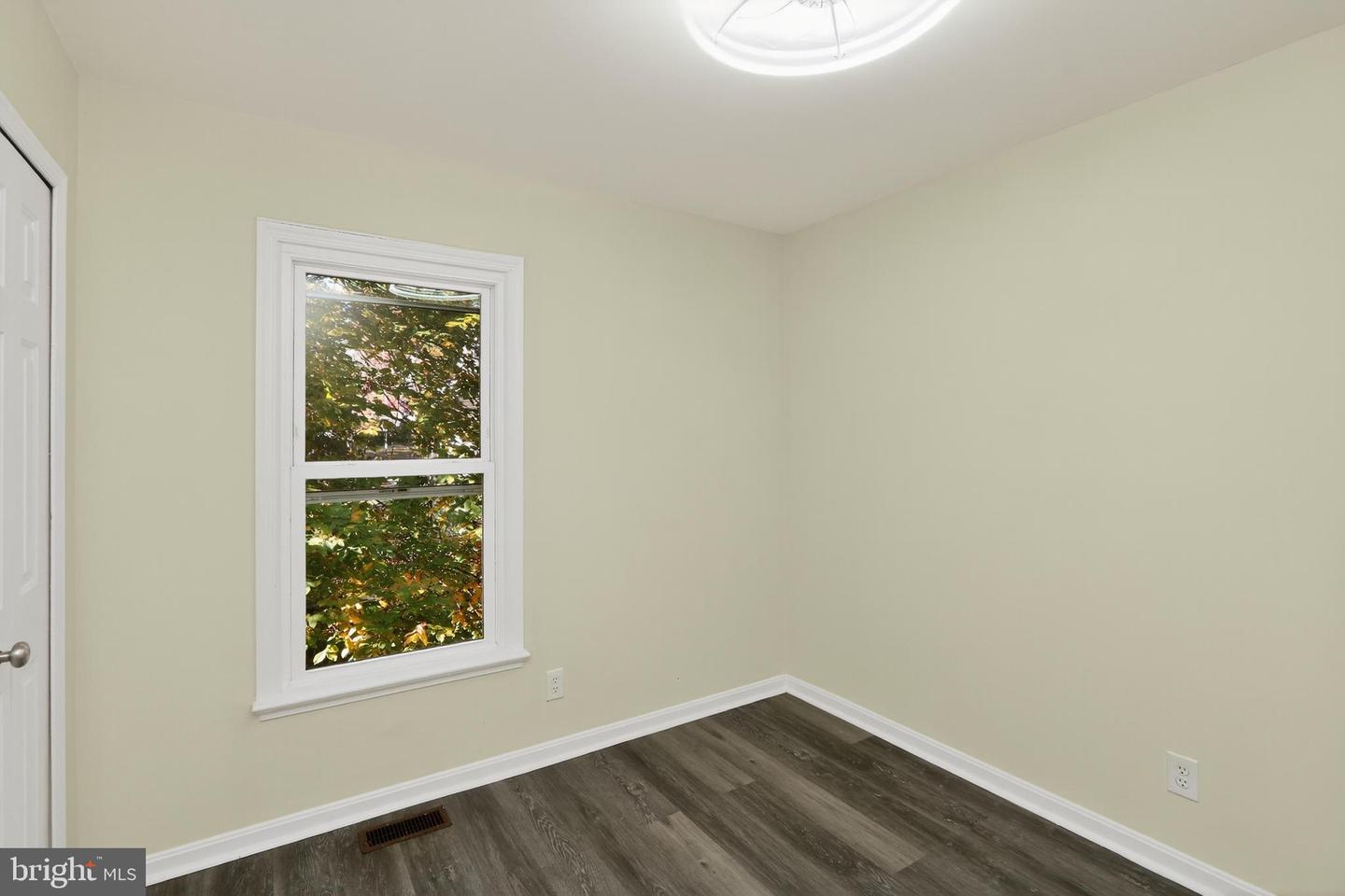 111 OAKLAWN RD, STAFFORD, Virginia 22554, 4 Bedrooms Bedrooms, ,2 BathroomsBathrooms,Residential,For sale,111 OAKLAWN RD,VAST2043376 MLS # VAST2043376