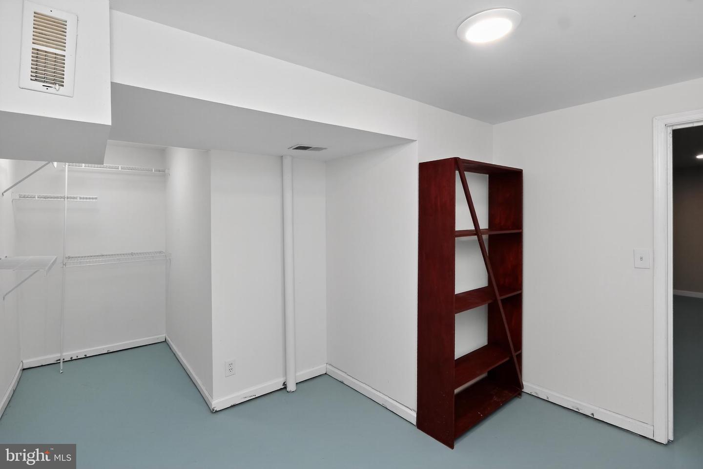 111 OAKLAWN RD, STAFFORD, Virginia 22554, 4 Bedrooms Bedrooms, ,2 BathroomsBathrooms,Residential,For sale,111 OAKLAWN RD,VAST2043376 MLS # VAST2043376