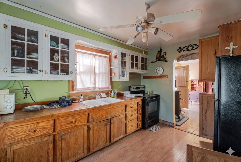 120 SHUTTERLEE MILL LN, STAUNTON, Virginia 24401, 2 Bedrooms Bedrooms, ,1 BathroomBathrooms,Residential,Head west on W Beverley St. Turn Right onto Shutte,120 SHUTTERLEE MILL LN,671979 MLS # 671979