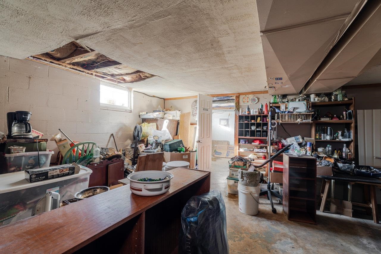 120 SHUTTERLEE MILL LN, STAUNTON, Virginia 24401, 2 Bedrooms Bedrooms, ,1 BathroomBathrooms,Residential,Head west on W Beverley St. Turn Right onto Shutte,120 SHUTTERLEE MILL LN,671979 MLS # 671979