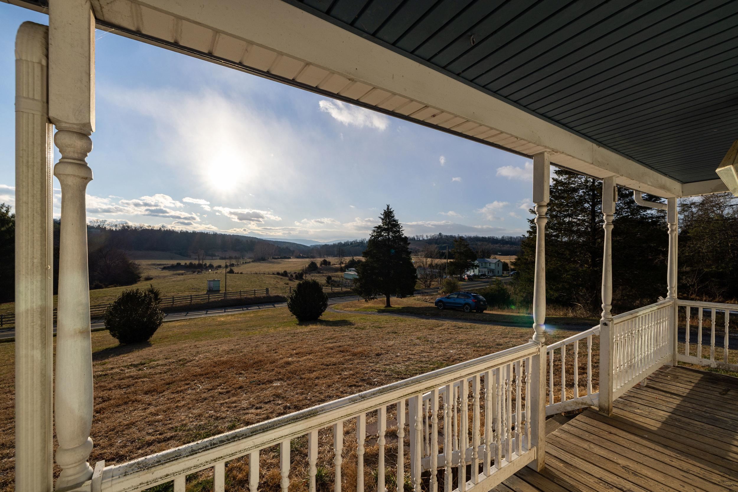 10997 SENEDO RD, MOUNT JACKSON, Virginia 22842, 3 Bedrooms Bedrooms, ,1 BathroomBathrooms,Residential,10997 SENEDO RD,672001 MLS # 672001