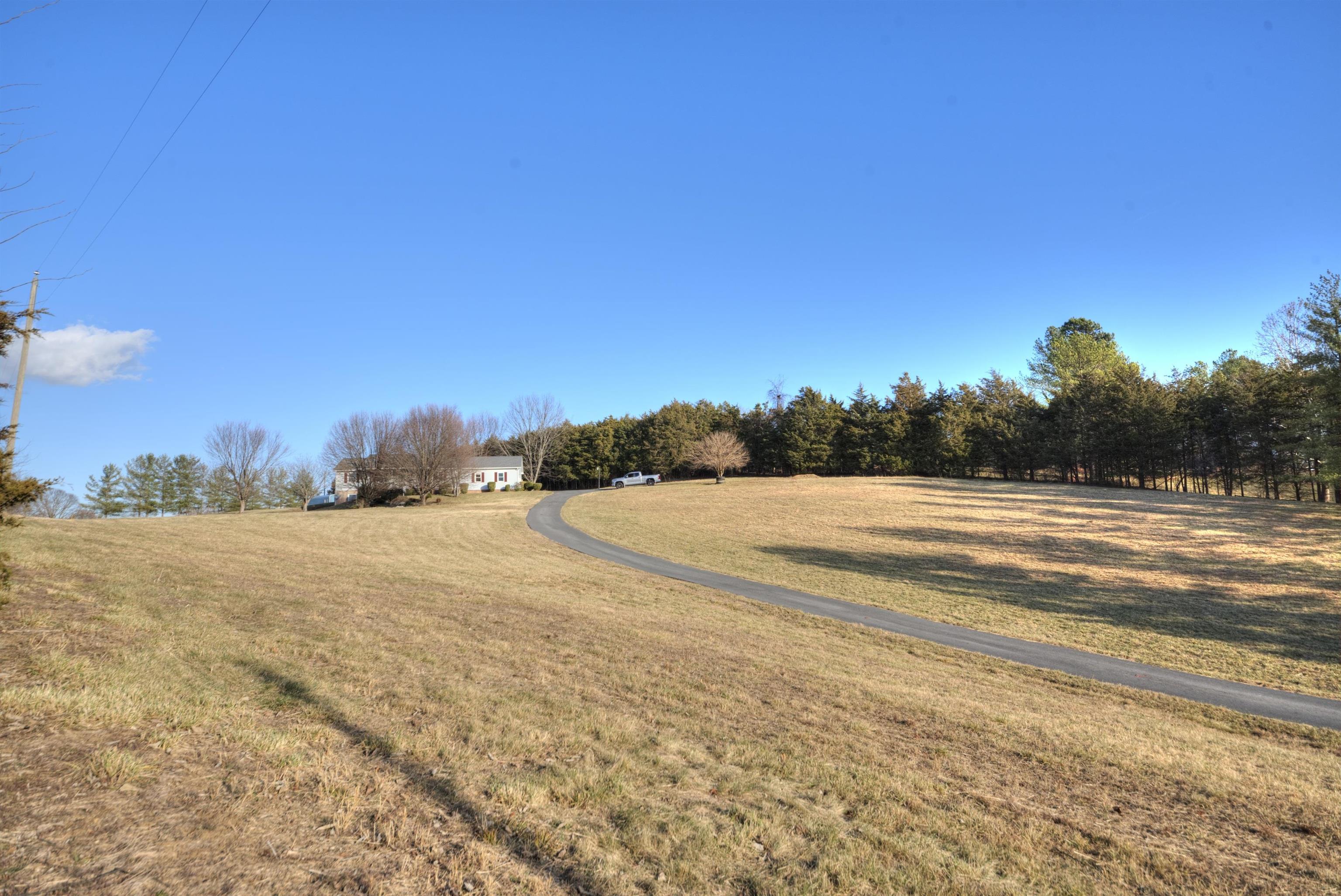 110 MILL RACE RD, VERONA, Virginia 24401, 3 Bedrooms Bedrooms, ,2 BathroomsBathrooms,Residential,110 MILL RACE RD,672008 MLS # 672008 110 MILL RACE RD, VERONA, Virginia 24401, 3 Bedrooms Bedrooms, ,2 BathroomsBathrooms,Residential,110 MILL RACE RD,672008 MLS # 672008