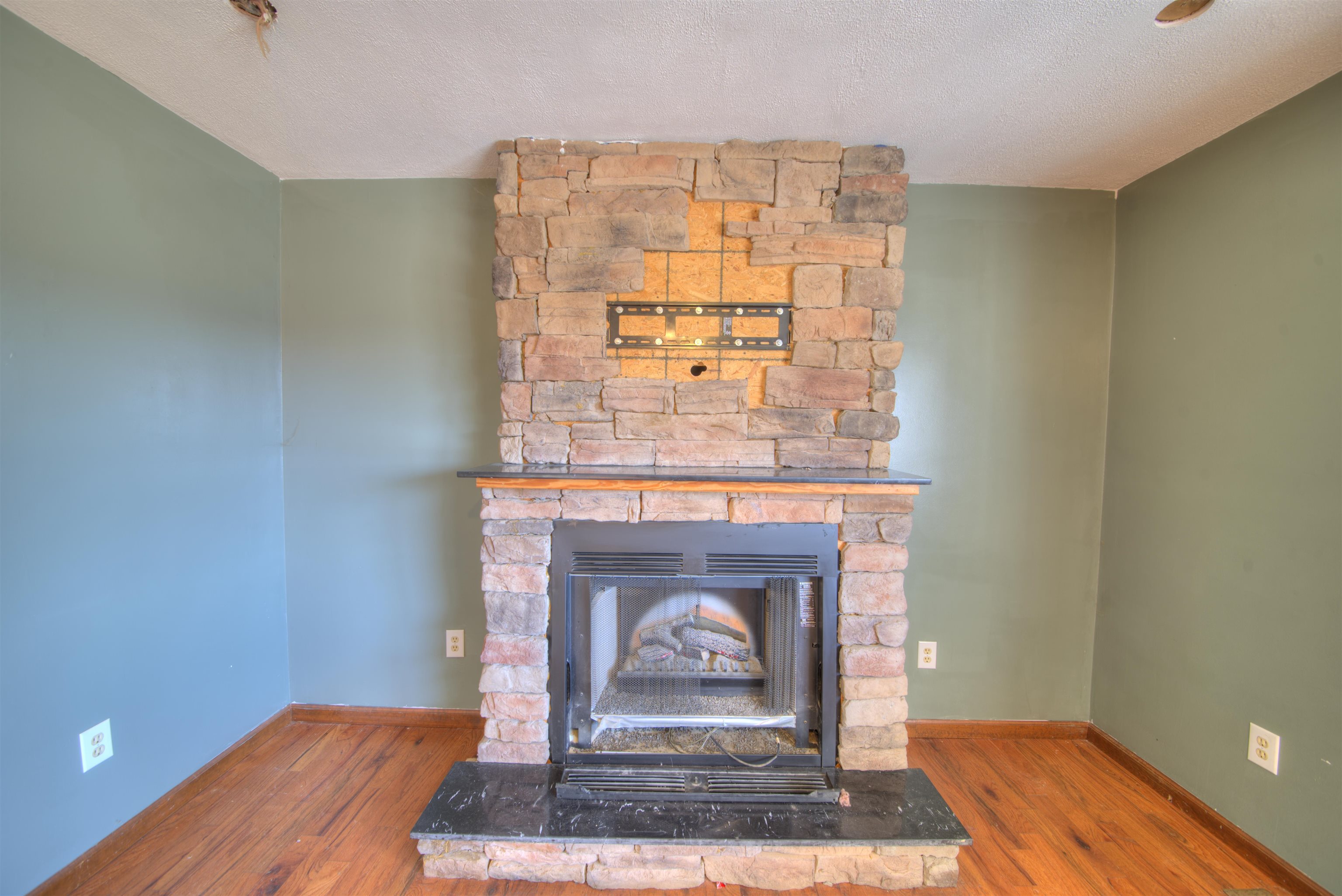 110 MILL RACE RD, VERONA, Virginia 24401, 3 Bedrooms Bedrooms, ,2 BathroomsBathrooms,Residential,110 MILL RACE RD,672008 MLS # 672008 110 MILL RACE RD, VERONA, Virginia 24401, 3 Bedrooms Bedrooms, ,2 BathroomsBathrooms,Residential,110 MILL RACE RD,672008 MLS # 672008