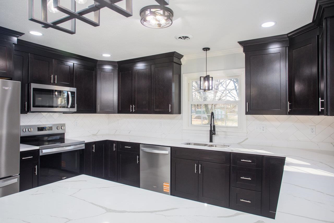 12 ESSEX RD, GROTTOES, Virginia 24441, 3 Bedrooms Bedrooms, ,2 BathroomsBathrooms,Residential,12 ESSEX RD,672016 MLS # 672016 12 ESSEX RD, GROTTOES, Virginia 24441, 3 Bedrooms Bedrooms, ,2 BathroomsBathrooms,Residential,12 ESSEX RD,672016 MLS # 672016