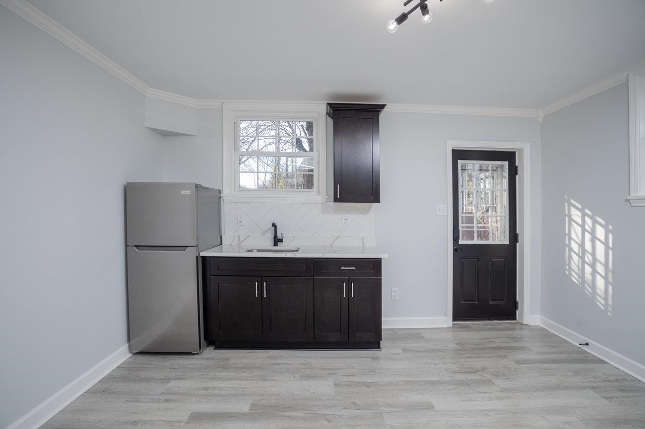 12 ESSEX RD, GROTTOES, Virginia 24441, 3 Bedrooms Bedrooms, ,2 BathroomsBathrooms,Residential,12 ESSEX RD,672016 MLS # 672016 12 ESSEX RD, GROTTOES, Virginia 24441, 3 Bedrooms Bedrooms, ,2 BathroomsBathrooms,Residential,12 ESSEX RD,672016 MLS # 672016