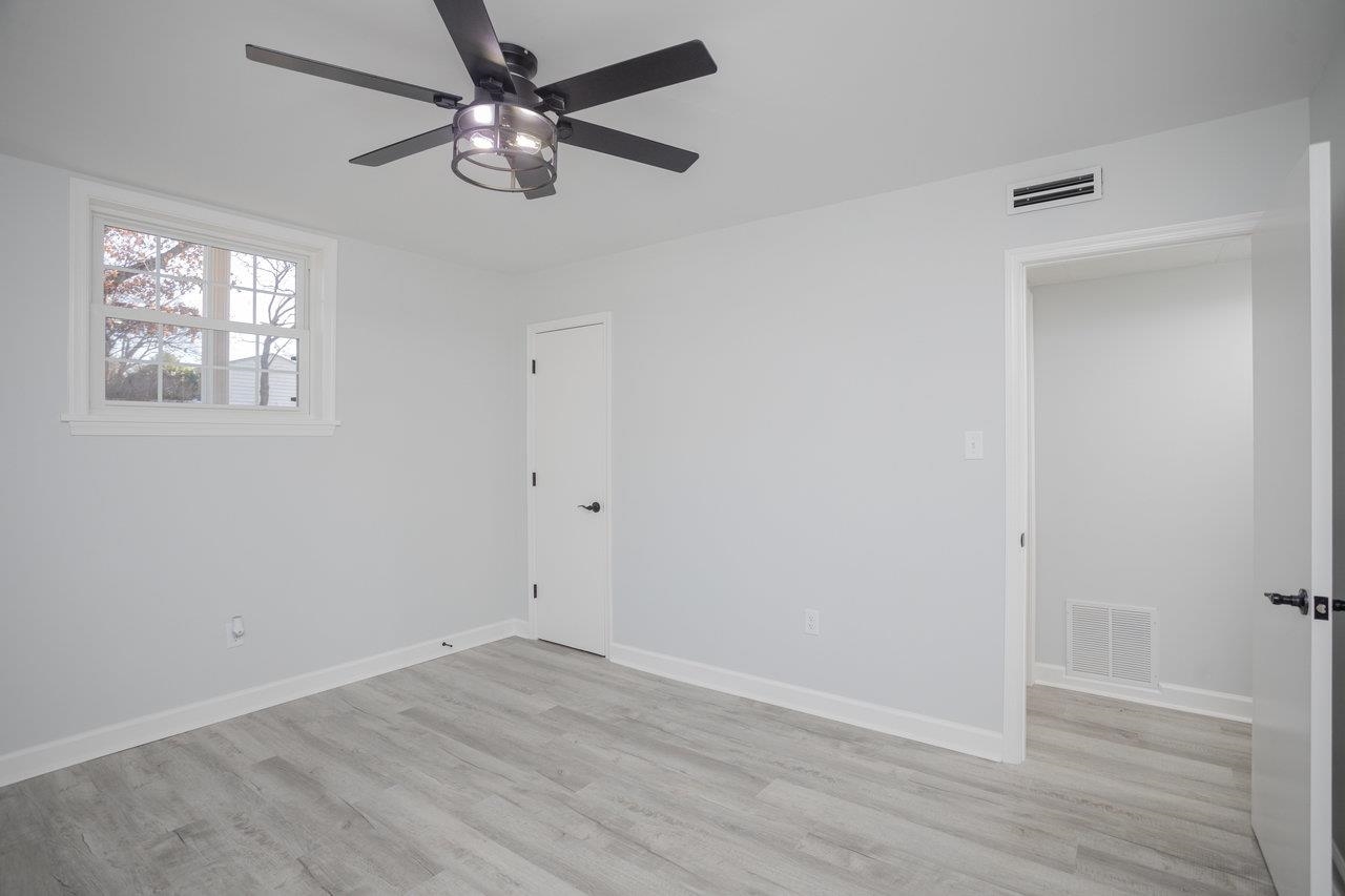 12 ESSEX RD, GROTTOES, Virginia 24441, 3 Bedrooms Bedrooms, ,2 BathroomsBathrooms,Residential,12 ESSEX RD,672016 MLS # 672016 12 ESSEX RD, GROTTOES, Virginia 24441, 3 Bedrooms Bedrooms, ,2 BathroomsBathrooms,Residential,12 ESSEX RD,672016 MLS # 672016