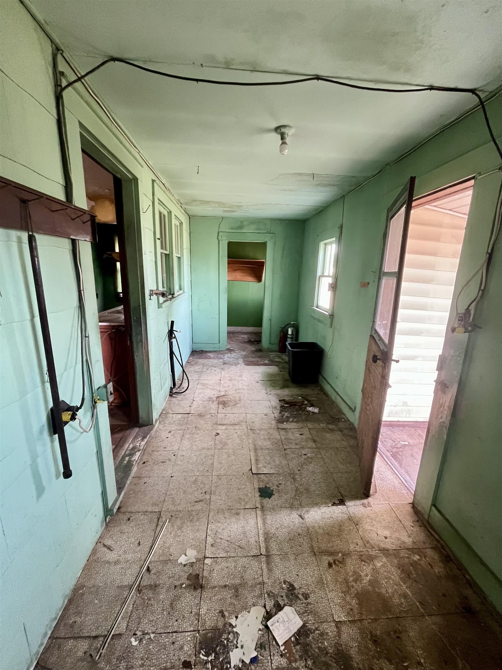 133 RIVERSIDE AVE, VERONA, Virginia 24482, 3 Bedrooms Bedrooms, ,1 BathroomBathrooms,Residential,133 RIVERSIDE AVE,672027 MLS # 672027