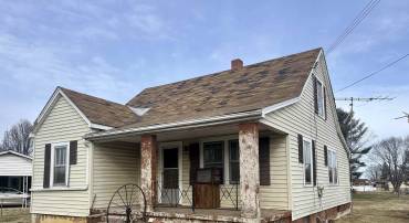 133 RIVERSIDE AVE, VERONA, Virginia 24482, 3 Bedrooms Bedrooms, ,1 BathroomBathrooms,Residential,133 RIVERSIDE AVE,672027 MLS # 672027