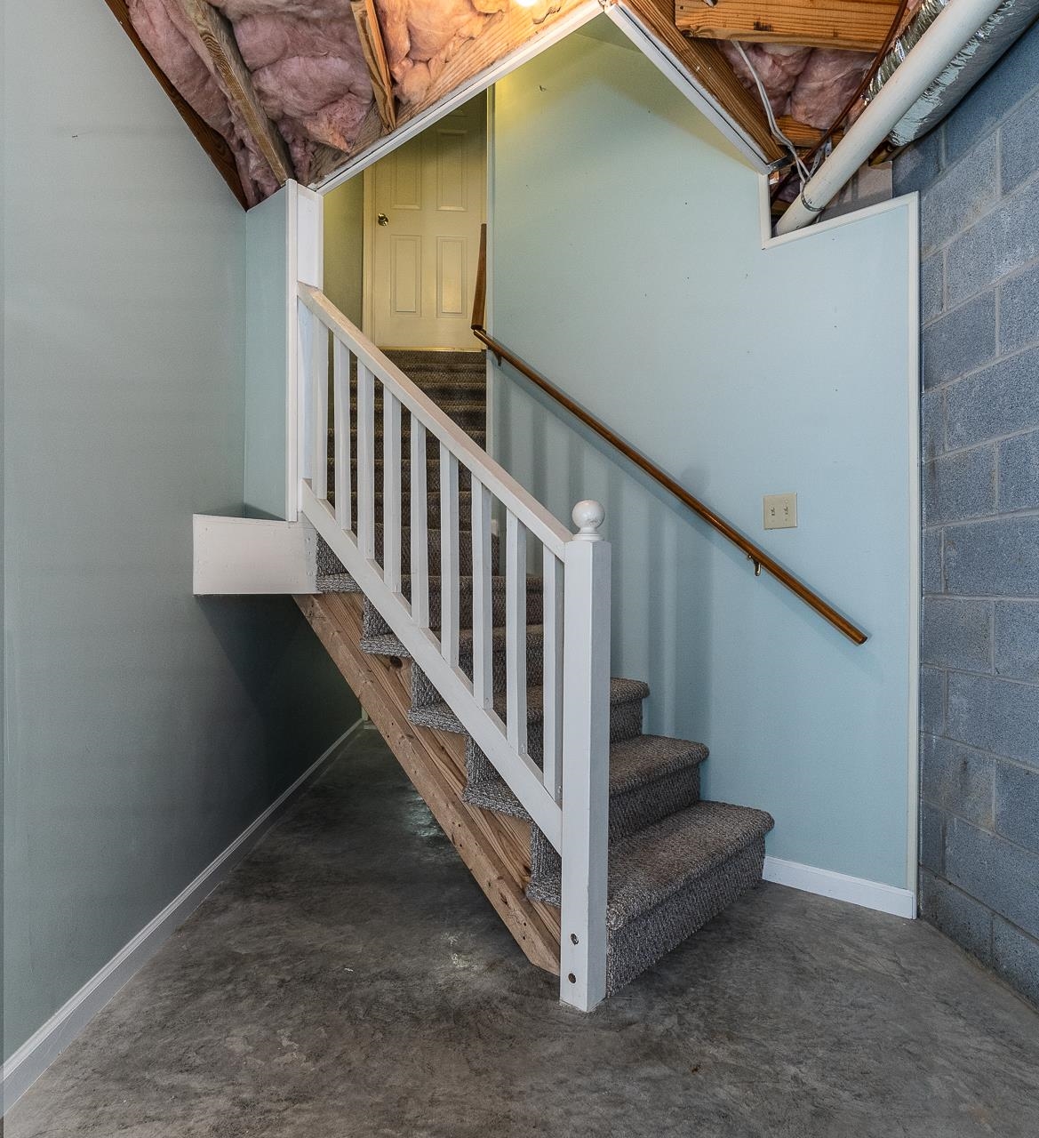 17 NEW CAMERON DR, LEXINGTON, Virginia 24450, 4 Bedrooms Bedrooms, ,3 BathroomsBathrooms,Residential,17 NEW CAMERON DR,672042 MLS # 672042 17 NEW CAMERON DR, LEXINGTON, Virginia 24450, 4 Bedrooms Bedrooms, ,3 BathroomsBathrooms,Residential,17 NEW CAMERON DR,672042 MLS # 672042