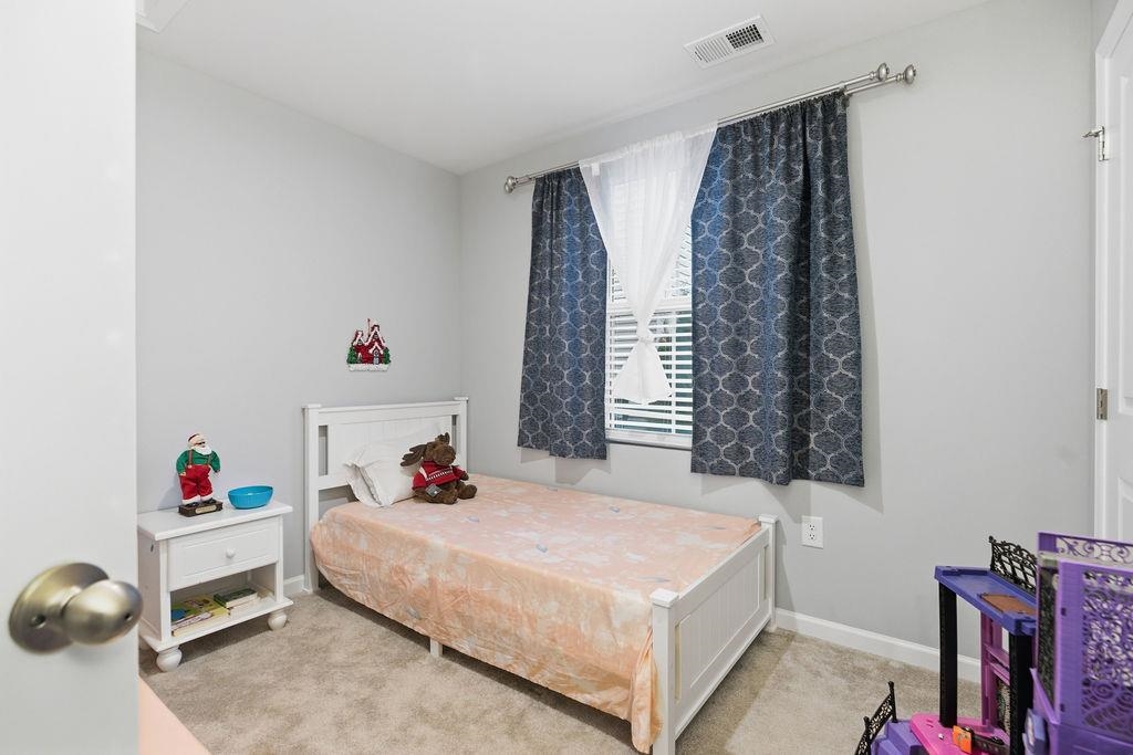 105 WHITE BIRCH RD, WAYNESBORO, Virginia 22980, 3 Bedrooms Bedrooms, ,2 BathroomsBathrooms,Residential,105 WHITE BIRCH RD,672043 MLS # 672043