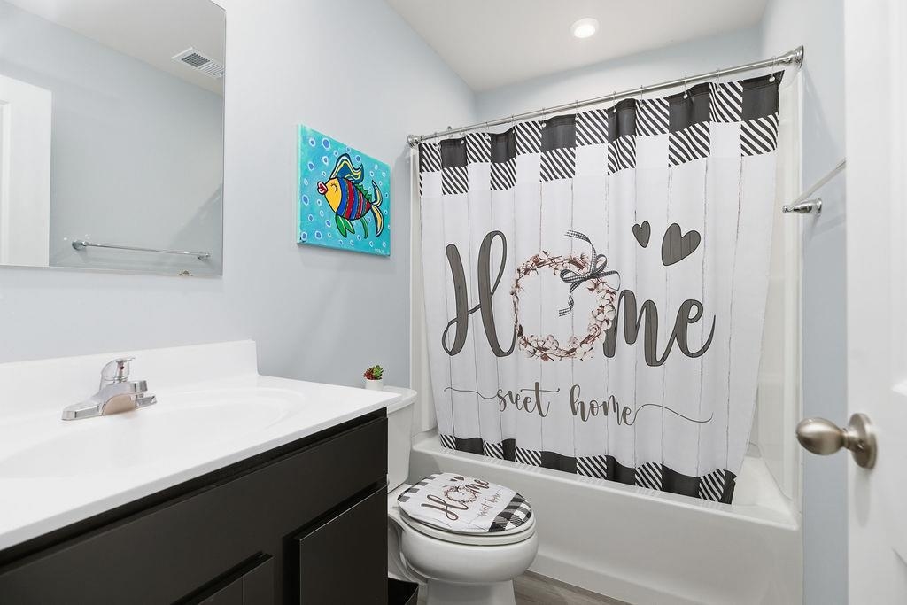 105 WHITE BIRCH RD, WAYNESBORO, Virginia 22980, 3 Bedrooms Bedrooms, ,2 BathroomsBathrooms,Residential,105 WHITE BIRCH RD,672043 MLS # 672043