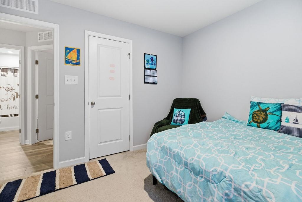 105 WHITE BIRCH RD, WAYNESBORO, Virginia 22980, 3 Bedrooms Bedrooms, ,2 BathroomsBathrooms,Residential,105 WHITE BIRCH RD,672043 MLS # 672043