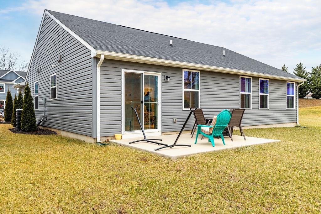 105 WHITE BIRCH RD, WAYNESBORO, Virginia 22980, 3 Bedrooms Bedrooms, ,2 BathroomsBathrooms,Residential,105 WHITE BIRCH RD,672043 MLS # 672043