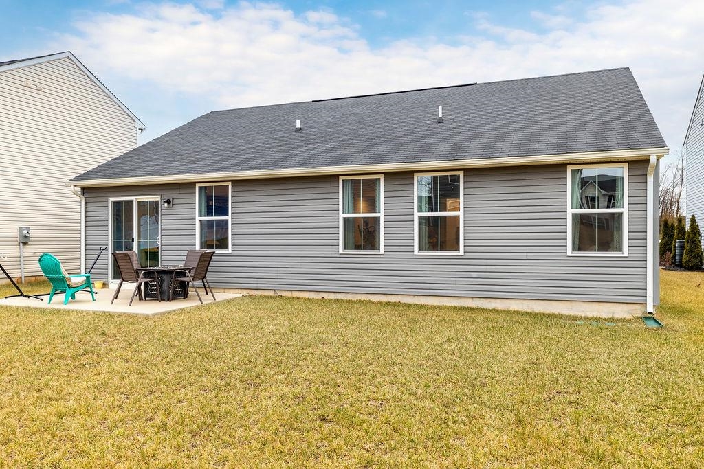 105 WHITE BIRCH RD, WAYNESBORO, Virginia 22980, 3 Bedrooms Bedrooms, ,2 BathroomsBathrooms,Residential,105 WHITE BIRCH RD,672043 MLS # 672043