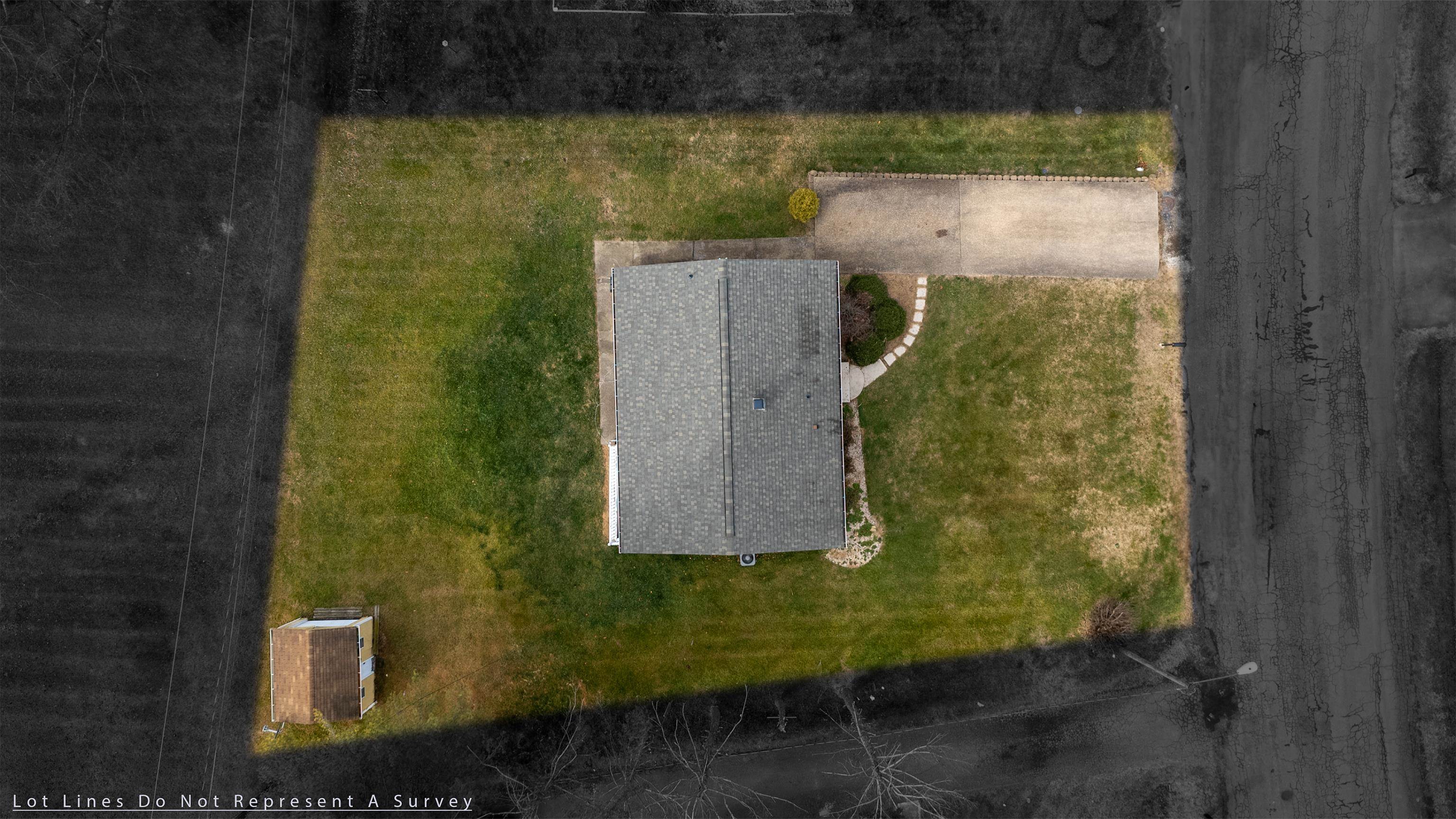 19 PLEASANT VALLEY DR, WEYERS CAVE, Virginia 24486, 3 Bedrooms Bedrooms, ,1 BathroomBathrooms,Residential,19 PLEASANT VALLEY DR,672044 MLS # 672044