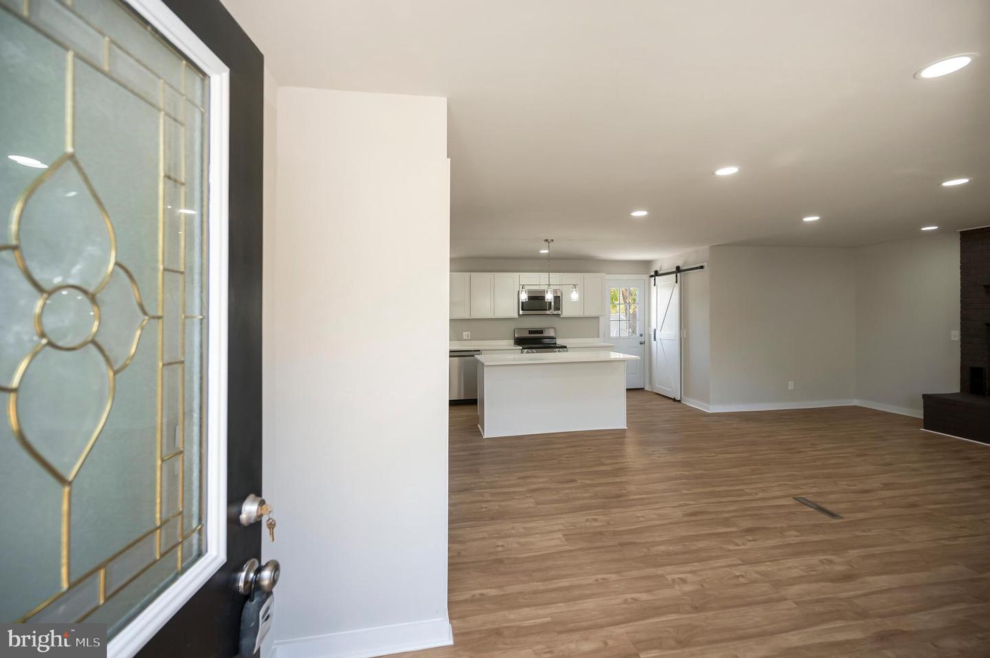 12008 ANDORA DR, FREDERICKSBURG, Virginia 22407, 3 Bedrooms Bedrooms, 7 Rooms Rooms,2 BathroomsBathrooms,Residential,For sale,12008 ANDORA DR,VASP2036918 MLS # VASP2036918