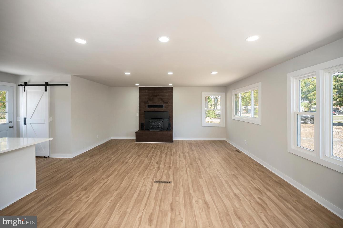 12008 ANDORA DR, FREDERICKSBURG, Virginia 22407, 3 Bedrooms Bedrooms, 7 Rooms Rooms,2 BathroomsBathrooms,Residential,For sale,12008 ANDORA DR,VASP2036918 MLS # VASP2036918