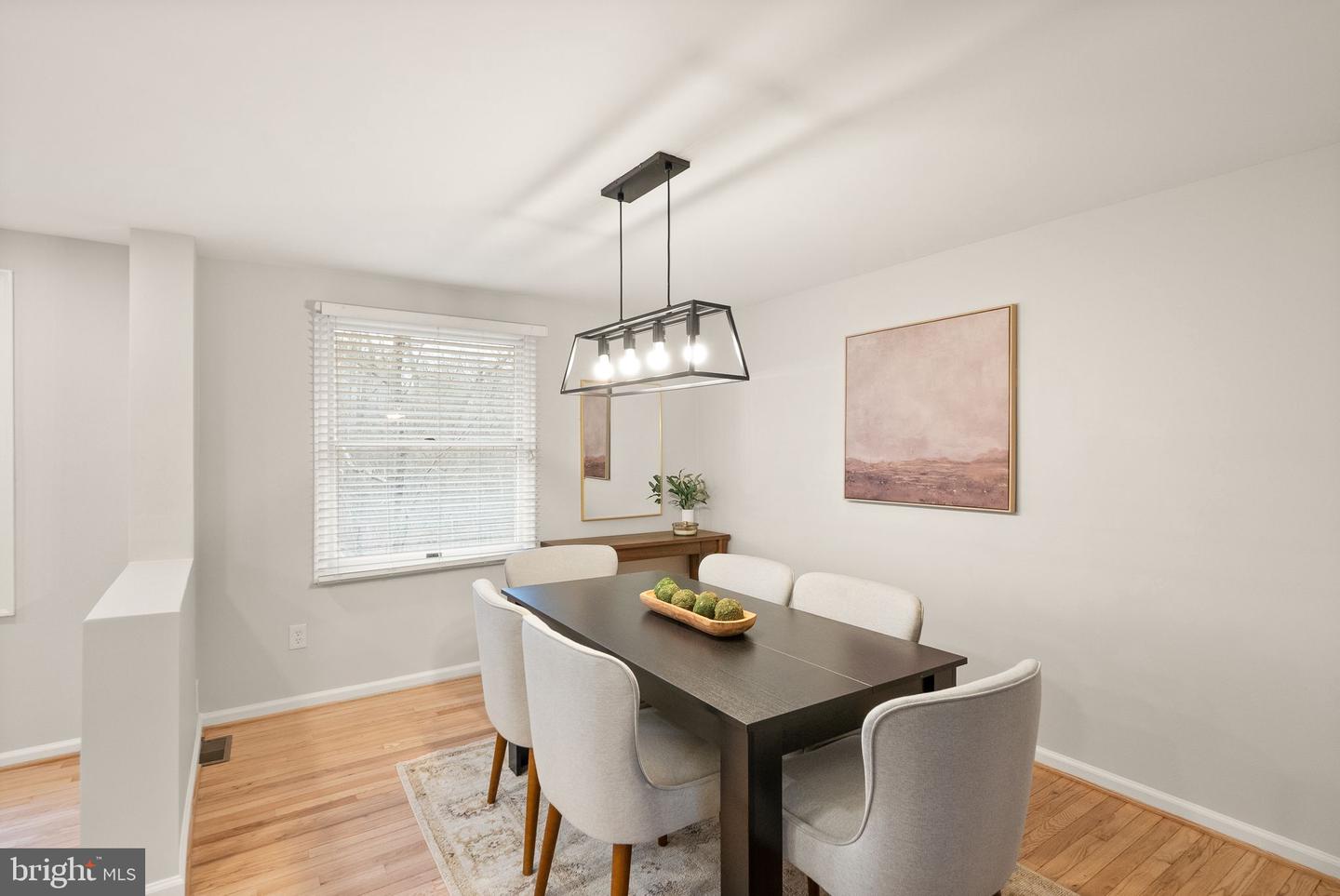 1548 POPLAR GROVE DR, RESTON, Virginia 20194, 2 Bedrooms Bedrooms, 11 Rooms Rooms,2 BathroomsBathrooms,Residential,For sale,1548 POPLAR GROVE DR,VAFX2274508 MLS # VAFX2274508