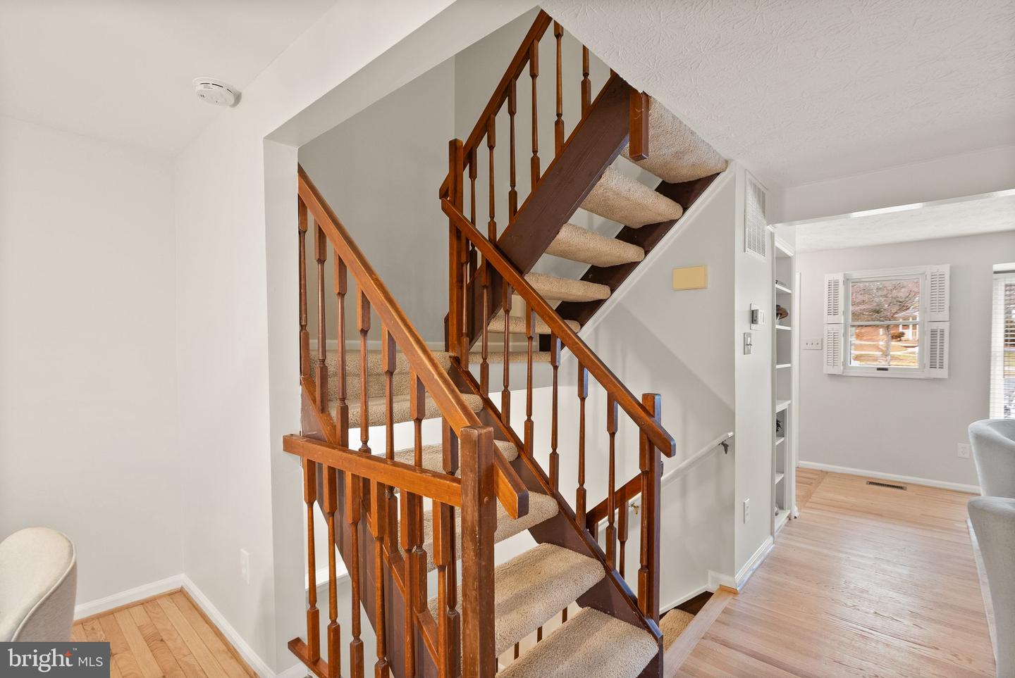 1548 POPLAR GROVE DR, RESTON, Virginia 20194, 2 Bedrooms Bedrooms, 11 Rooms Rooms,2 BathroomsBathrooms,Residential,For sale,1548 POPLAR GROVE DR,VAFX2274508 MLS # VAFX2274508