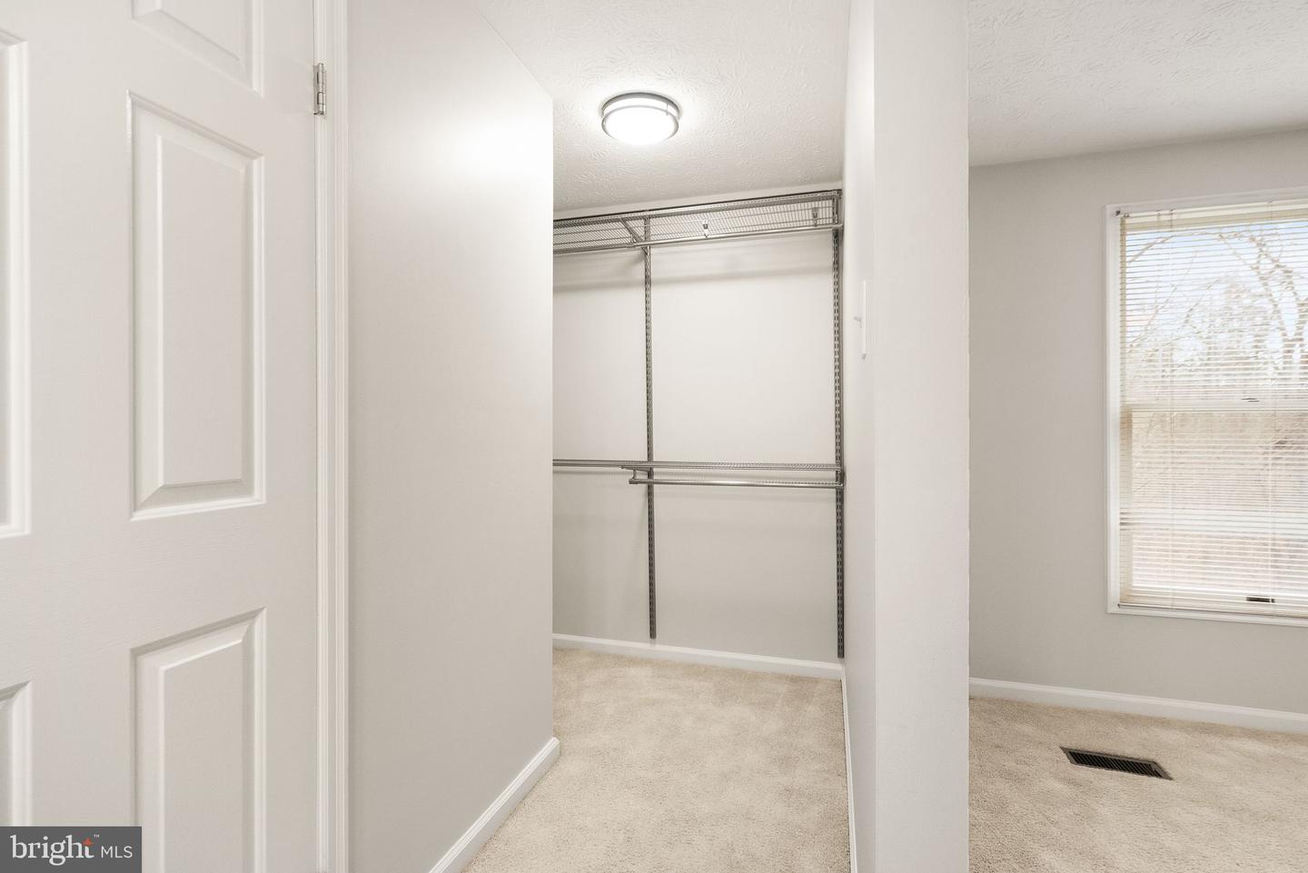 1548 POPLAR GROVE DR, RESTON, Virginia 20194, 2 Bedrooms Bedrooms, 11 Rooms Rooms,2 BathroomsBathrooms,Residential,For sale,1548 POPLAR GROVE DR,VAFX2274508 MLS # VAFX2274508