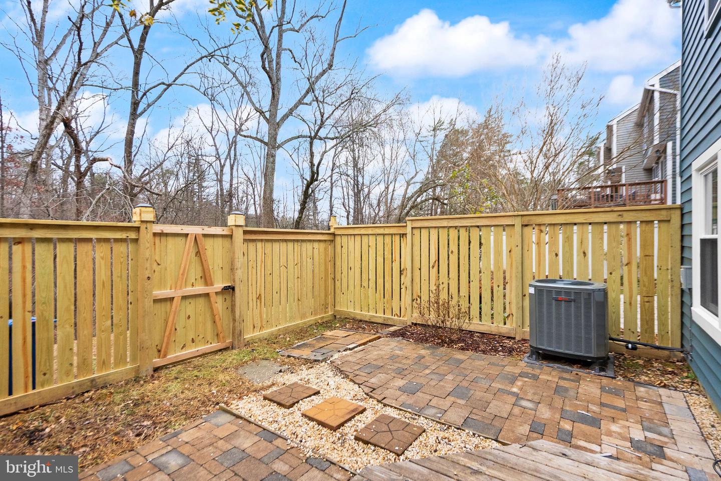 1548 POPLAR GROVE DR, RESTON, Virginia 20194, 2 Bedrooms Bedrooms, 11 Rooms Rooms,2 BathroomsBathrooms,Residential,For sale,1548 POPLAR GROVE DR,VAFX2274508 MLS # VAFX2274508