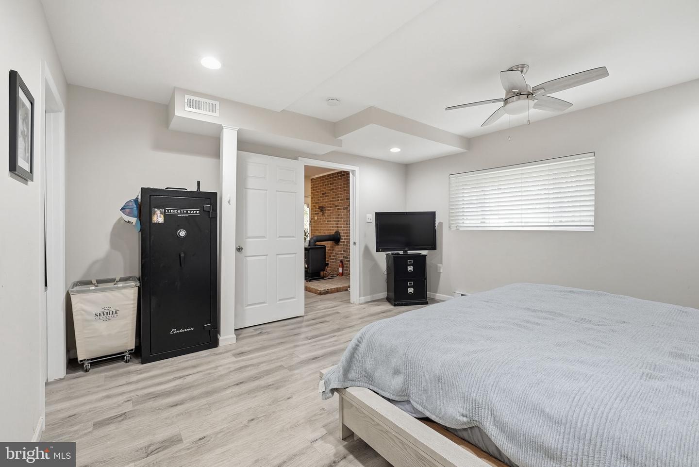 1403 MERCER RD, HAYMARKET, Virginia 20169, 3 Bedrooms Bedrooms, ,2 BathroomsBathrooms,Residential,For sale,1403 MERCER RD,VAPW2106148 MLS # VAPW2106148 1403 MERCER RD, HAYMARKET, Virginia 20169, 3 Bedrooms Bedrooms, ,2 BathroomsBathrooms,Residential,For sale,1403 MERCER RD,VAPW2106148 MLS # VAPW2106148