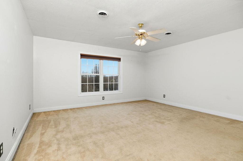 47 VILLA VIEW DR, STAUNTON, Virginia 24401, 3 Bedrooms Bedrooms, ,2 BathroomsBathrooms,Residential,47 VILLA VIEW DR,672051 MLS # 672051