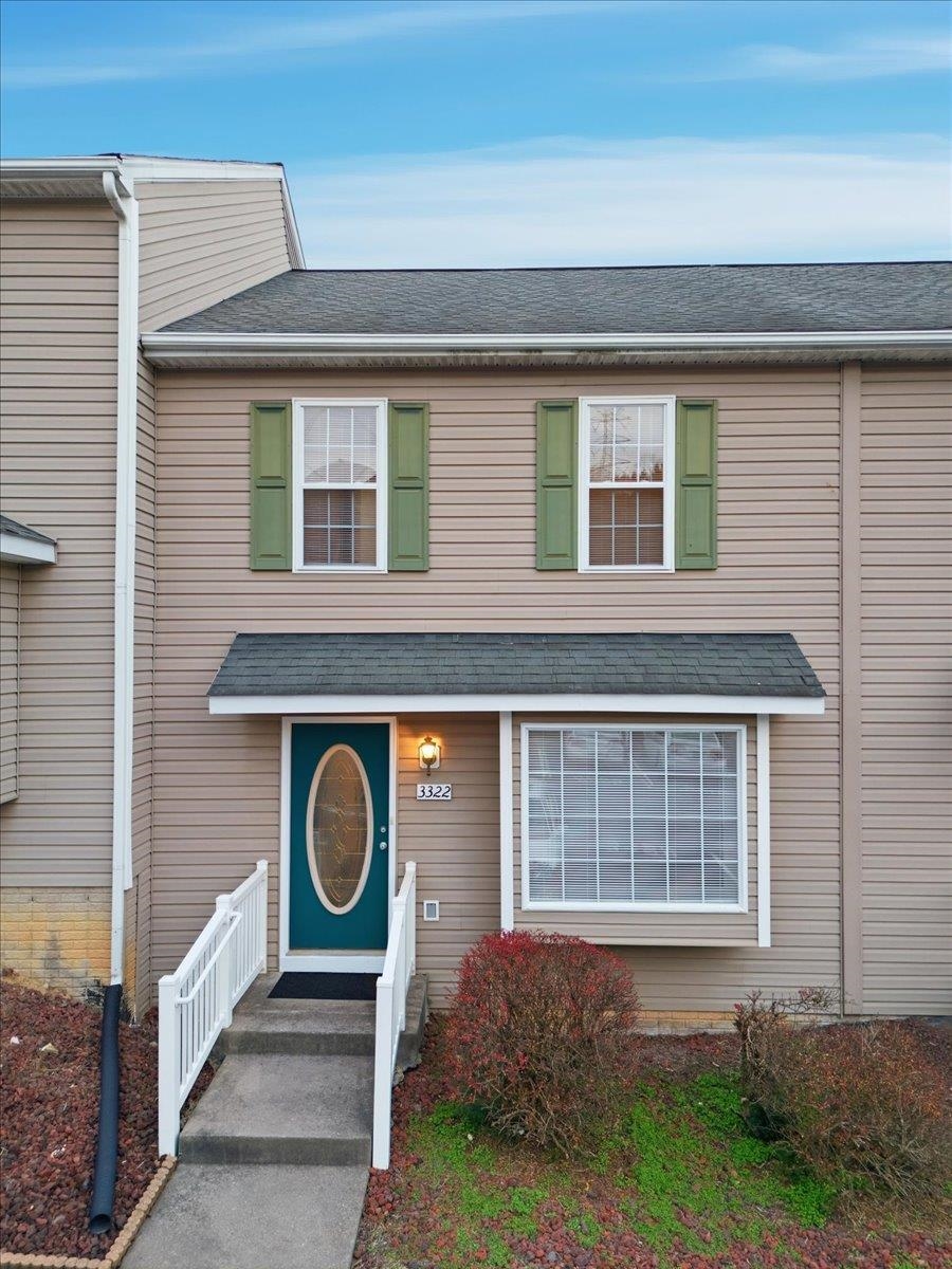 3322 DEBBIE CT, ROCKINGHAM, Virginia 22801, 3 Bedrooms Bedrooms, ,2 BathroomsBathrooms,Residential,3322 DEBBIE CT,672053 MLS # 672053