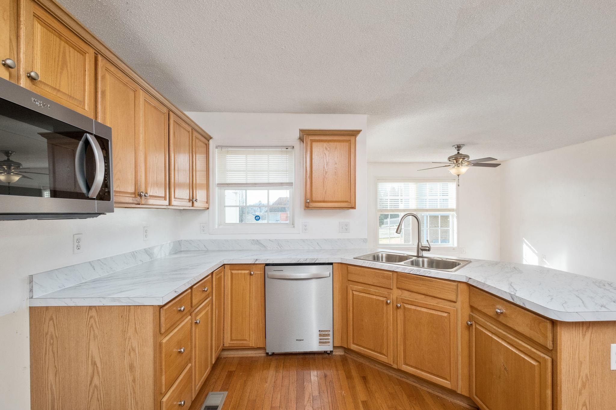 2210 LAKE TERRACE DR, HARRISONBURG, Virginia 22802, 3 Bedrooms Bedrooms, ,2 BathroomsBathrooms,Residential,2210 LAKE TERRACE DR,672055 MLS # 672055