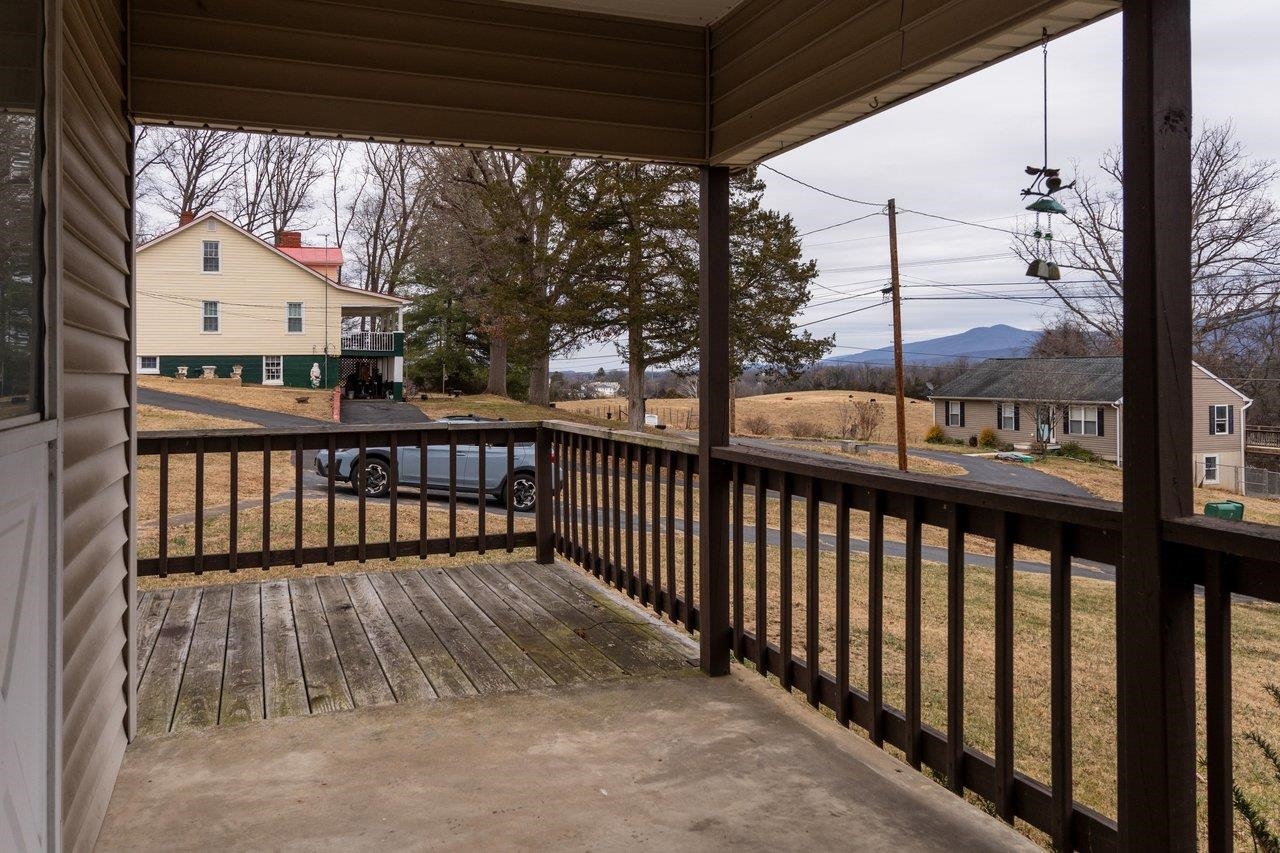 472 MILL CREEK RD, LURAY, Virginia 22835, 2 Bedrooms Bedrooms, ,1 BathroomBathrooms,Residential,472 MILL CREEK RD,672058 MLS # 672058