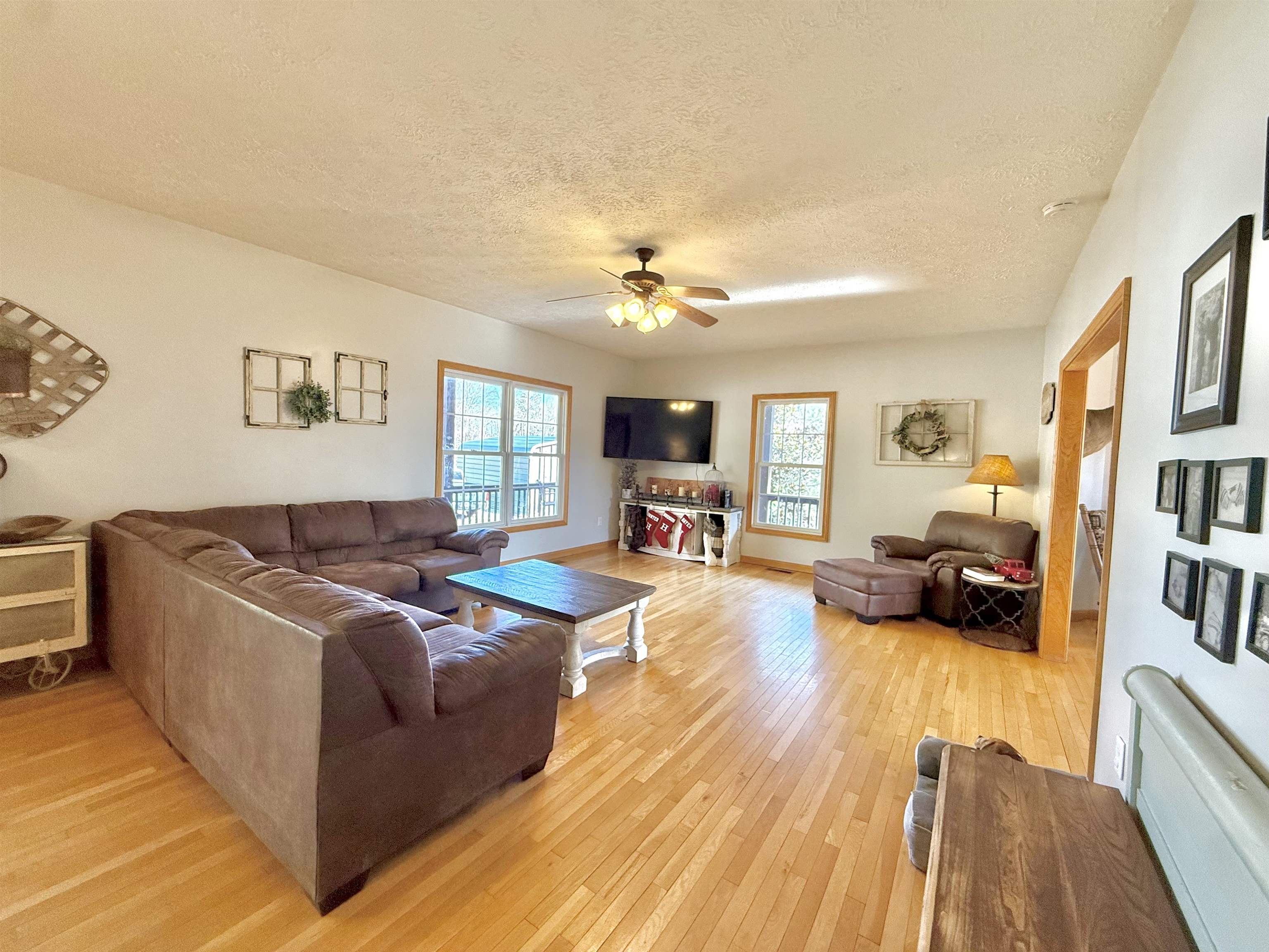 9150 RAWLEY PIKE, HINTON, Virginia 22831, 4 Bedrooms Bedrooms, ,2 BathroomsBathrooms,Residential,9150 RAWLEY PIKE,672078 MLS # 672078