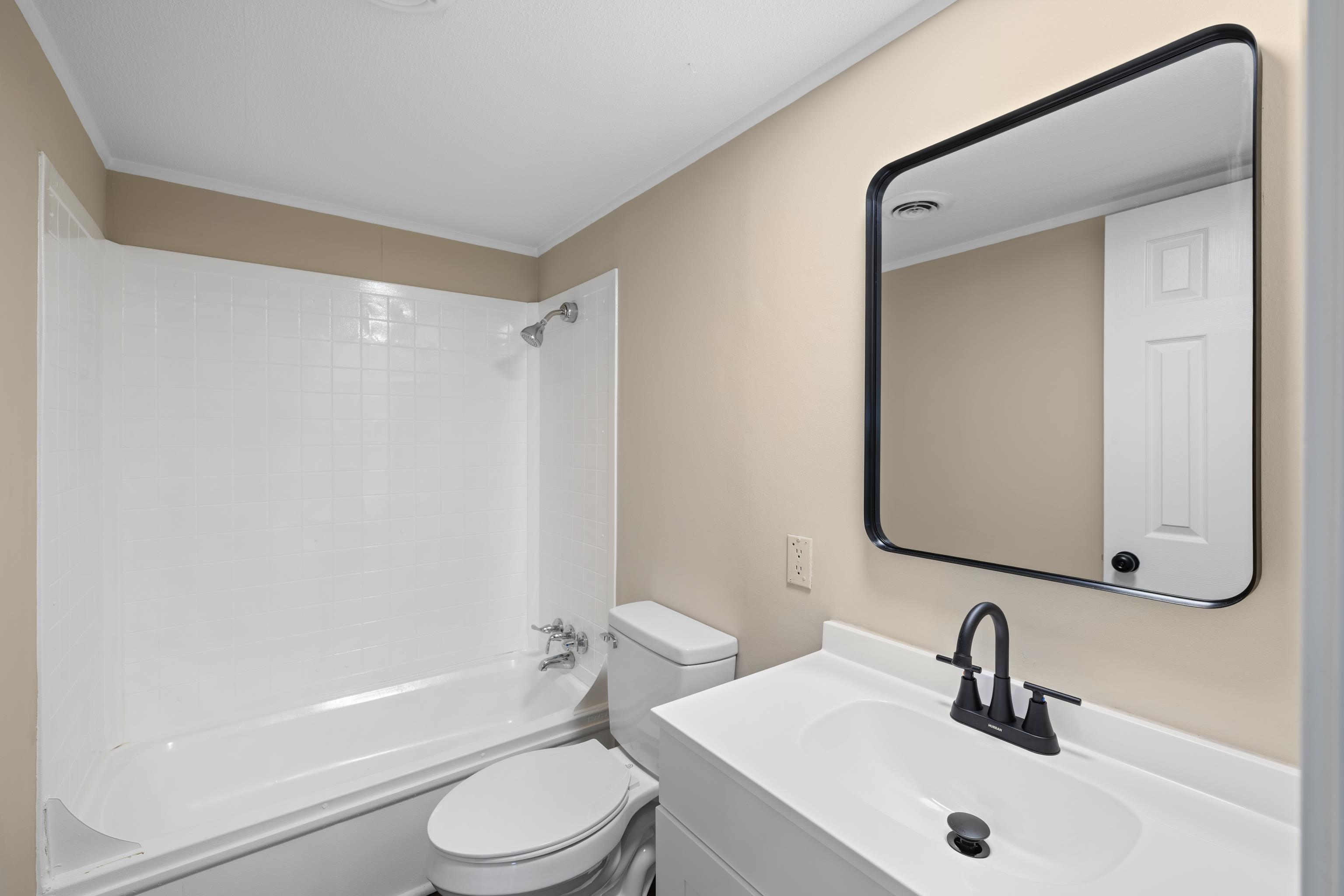 41 PINE HILL LN, STUARTS DRAFT, Virginia 24477, 3 Bedrooms Bedrooms, ,2 BathroomsBathrooms,Residential,41 PINE HILL LN,672105 MLS # 672105