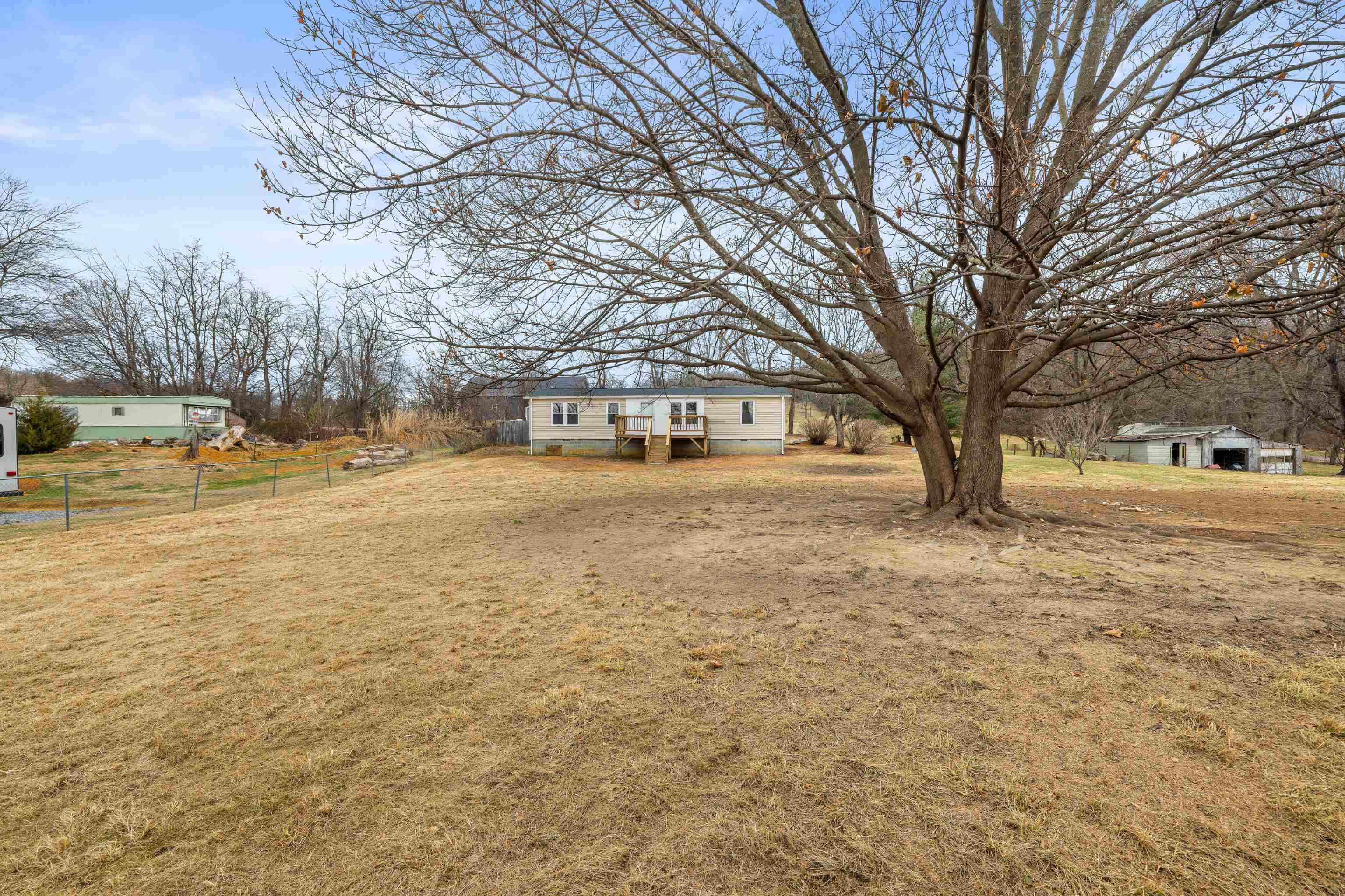 41 PINE HILL LN, STUARTS DRAFT, Virginia 24477, 3 Bedrooms Bedrooms, ,2 BathroomsBathrooms,Residential,41 PINE HILL LN,672105 MLS # 672105