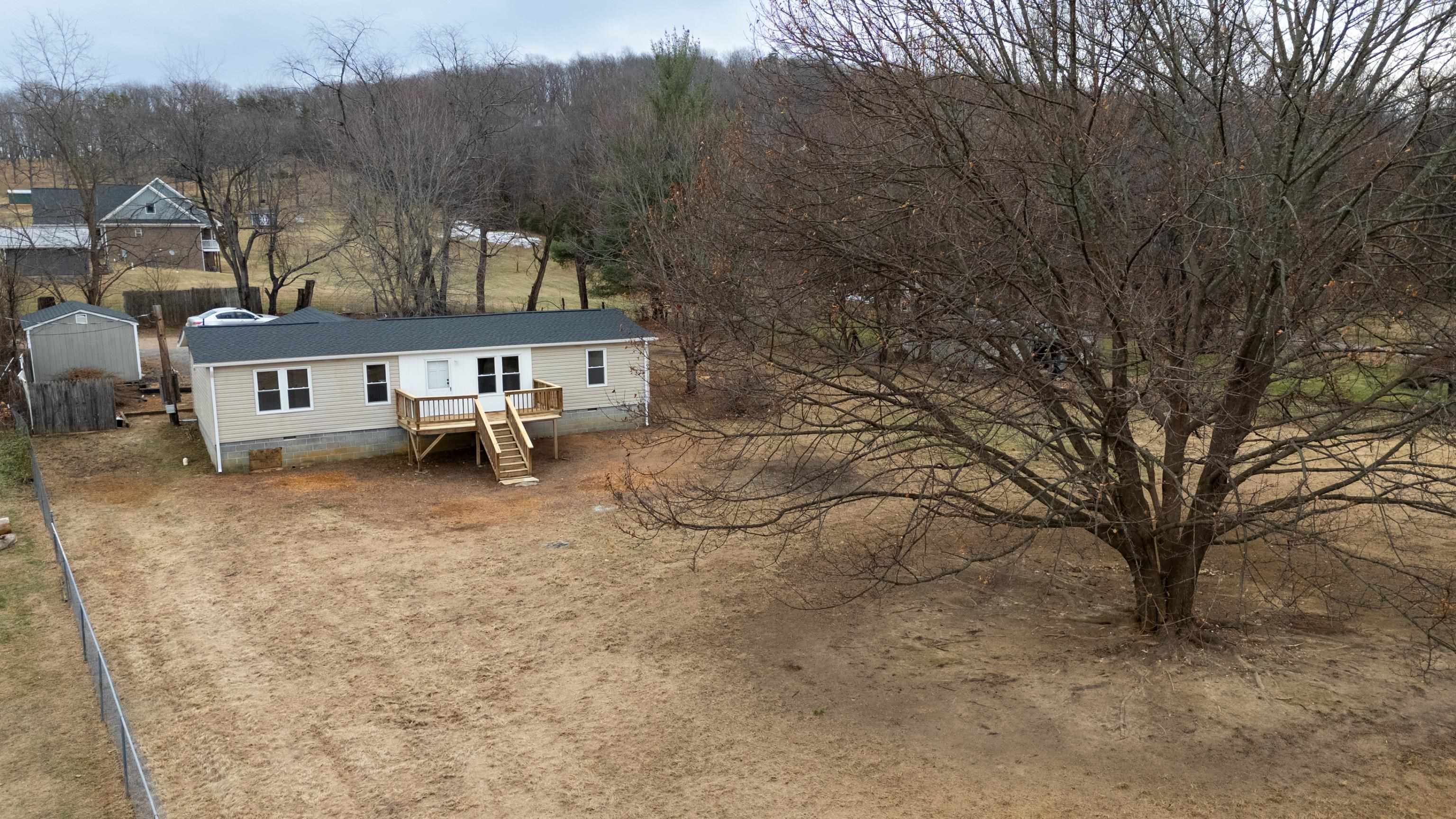 41 PINE HILL LN, STUARTS DRAFT, Virginia 24477, 3 Bedrooms Bedrooms, ,2 BathroomsBathrooms,Residential,41 PINE HILL LN,672105 MLS # 672105