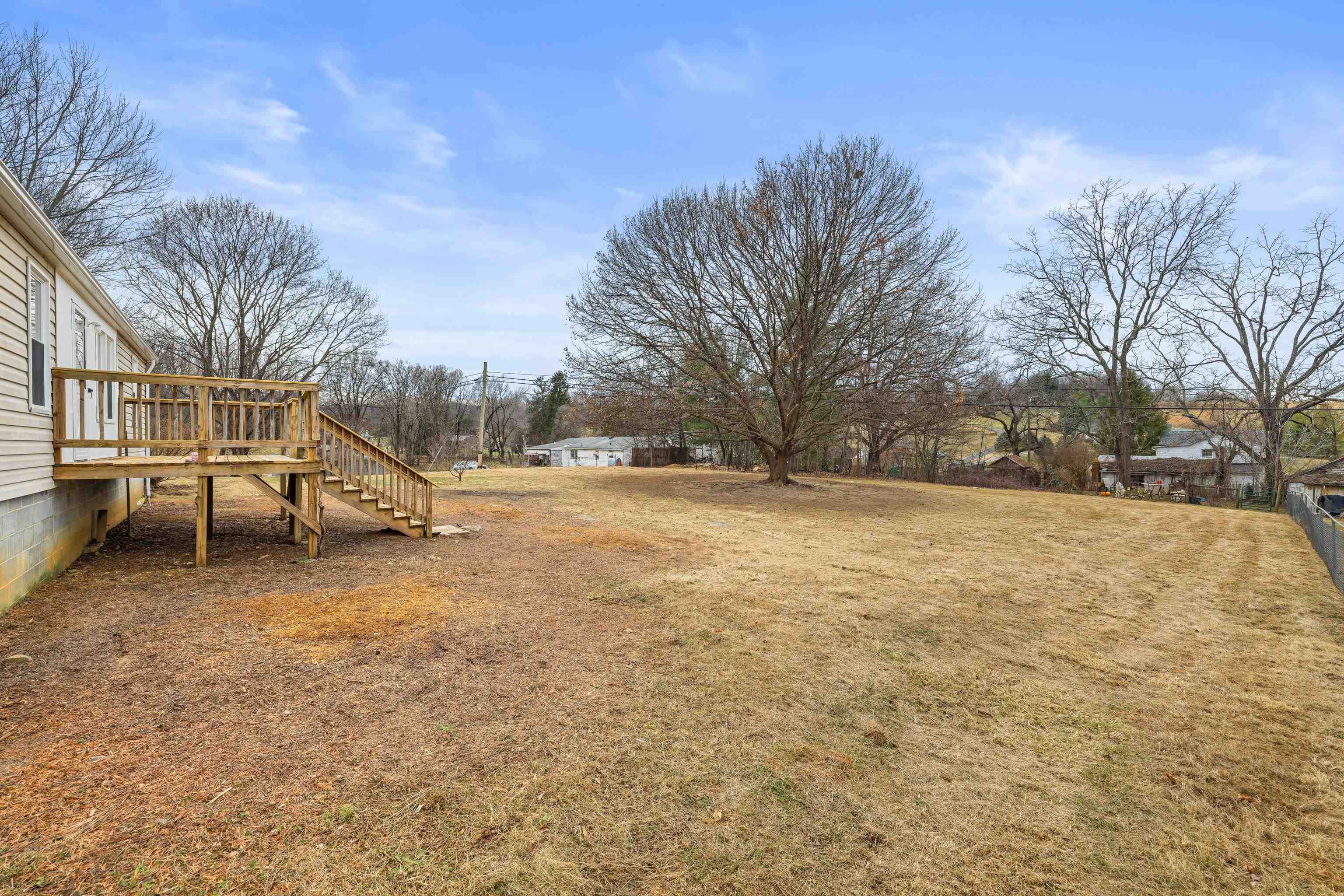 41 PINE HILL LN, STUARTS DRAFT, Virginia 24477, 3 Bedrooms Bedrooms, ,2 BathroomsBathrooms,Residential,41 PINE HILL LN,672105 MLS # 672105