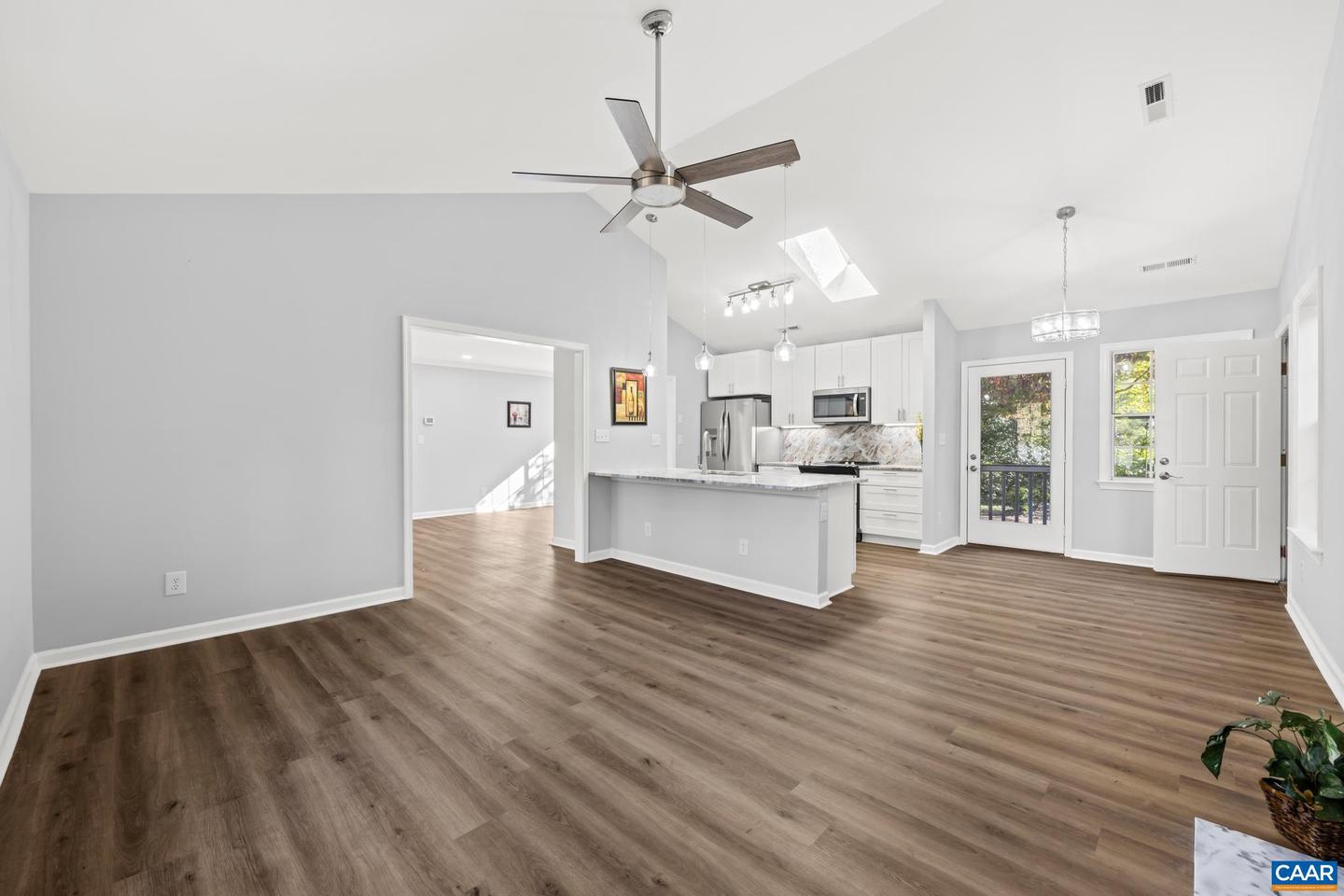 2067 WINTERFIELD CIR, CHARLOTTESVILLE, Virginia 22911, 3 Bedrooms Bedrooms, ,2 BathroomsBathrooms,Residential,For sale,2067 WINTERFIELD CIR,670215 MLS # 670215