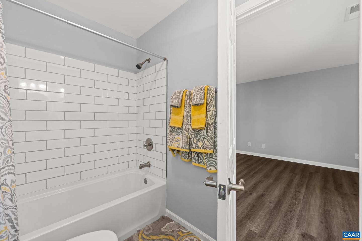 2067 WINTERFIELD CIR, CHARLOTTESVILLE, Virginia 22911, 3 Bedrooms Bedrooms, ,2 BathroomsBathrooms,Residential,For sale,2067 WINTERFIELD CIR,670215 MLS # 670215