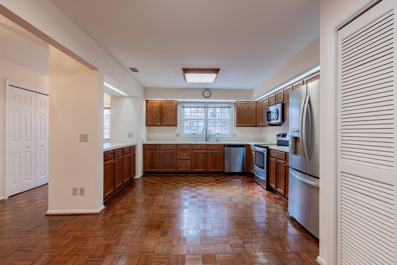 188 EMERALD DR, HARRISONBURG, Virginia 22801, 3 Bedrooms Bedrooms, ,2 BathroomsBathrooms,Residential,188 EMERALD DR,672113 MLS # 672113