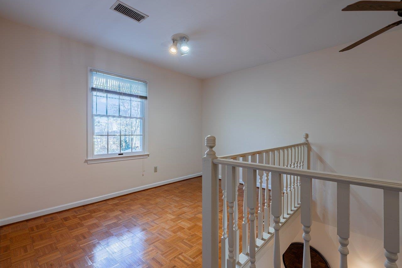 188 EMERALD DR, HARRISONBURG, Virginia 22801, 3 Bedrooms Bedrooms, ,2 BathroomsBathrooms,Residential,188 EMERALD DR,672113 MLS # 672113