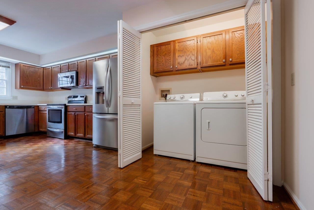 188 EMERALD DR, HARRISONBURG, Virginia 22801, 3 Bedrooms Bedrooms, ,2 BathroomsBathrooms,Residential,188 EMERALD DR,672113 MLS # 672113