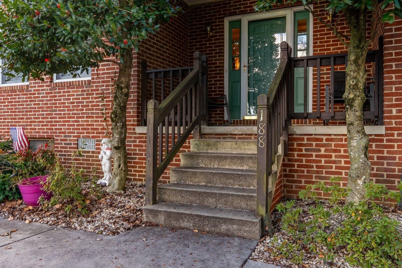 188 EMERALD DR, HARRISONBURG, Virginia 22801, 3 Bedrooms Bedrooms, ,2 BathroomsBathrooms,Residential,188 EMERALD DR,672113 MLS # 672113