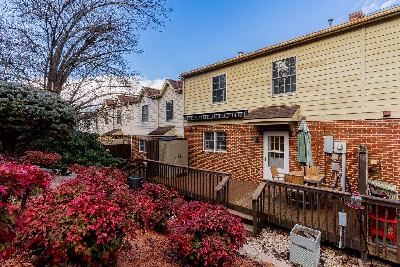 188 EMERALD DR, HARRISONBURG, Virginia 22801, 3 Bedrooms Bedrooms, ,2 BathroomsBathrooms,Residential,188 EMERALD DR,672113 MLS # 672113