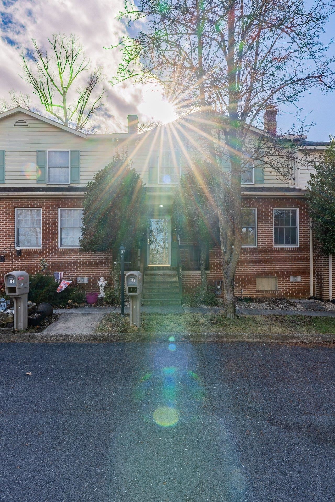 188 EMERALD DR, HARRISONBURG, Virginia 22801, 3 Bedrooms Bedrooms, ,2 BathroomsBathrooms,Residential,188 EMERALD DR,672113 MLS # 672113